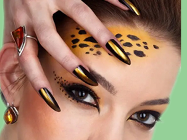 Gold and Black Leopard Design