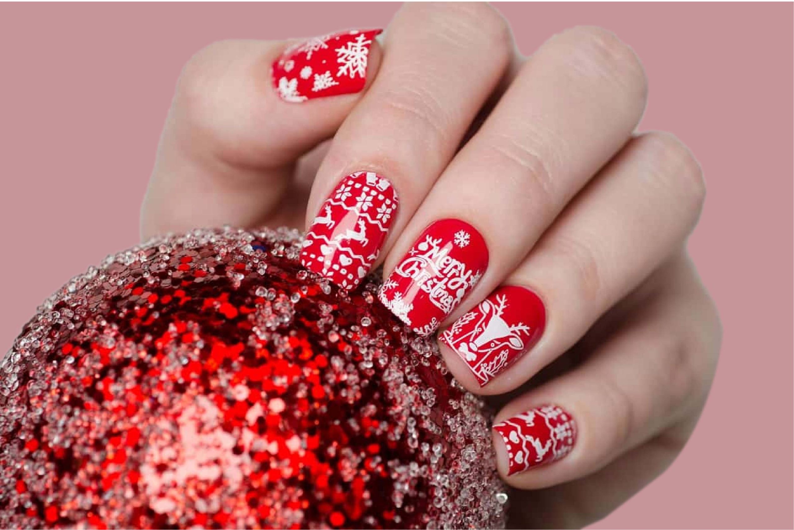 Beautiful Christmas Nails Idea to Celebrate in 2022